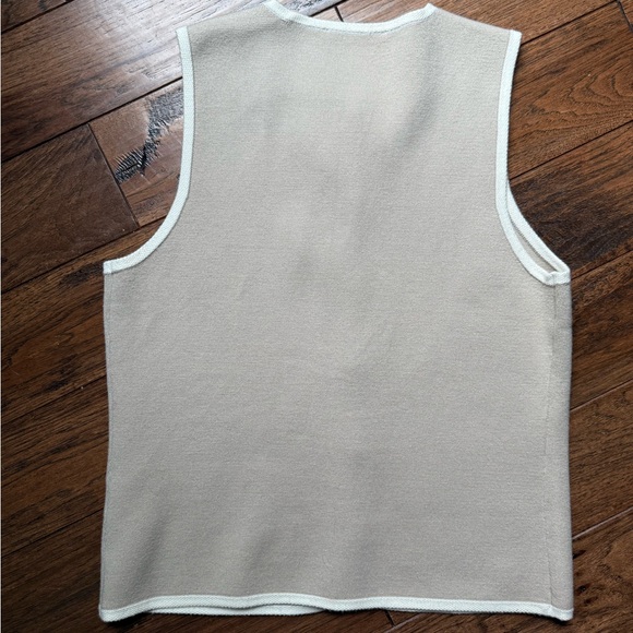Abercrombie and Fitch Vest - Picture 3 of 3